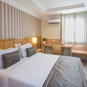 Habitación Estándar con Cama King